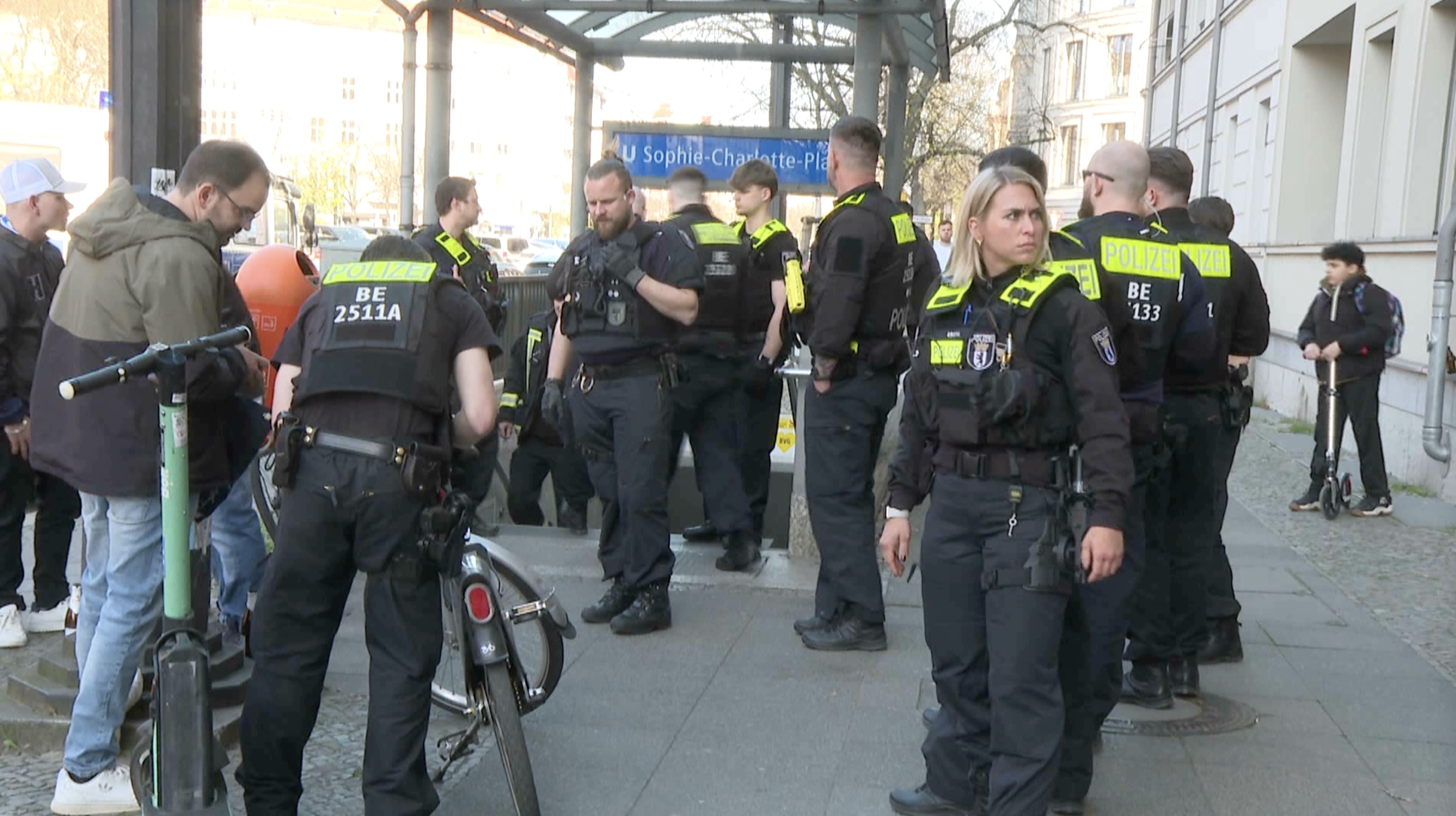 Die Bluttat ereignete sich am U-Bahnhof Sophie-Charlotte-Platz.