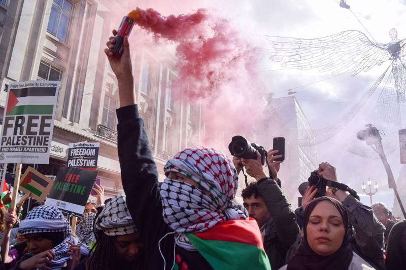 Londons Straßen waren zeitweise nicht von denen in Gaza zu unterscheiden.