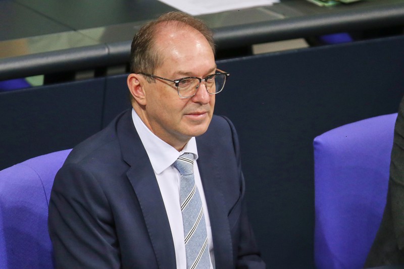 Alexander Dobrindt sagt dem Islamismus den Kampf an.