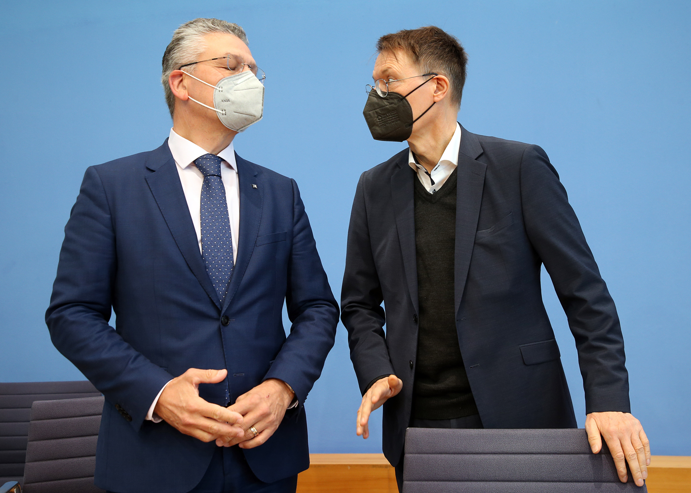 Krisentreffen Tödliches Virus Breitet Sich Weiter Aus Was Die Regierung Beschlossen Hat - sqmt2fz