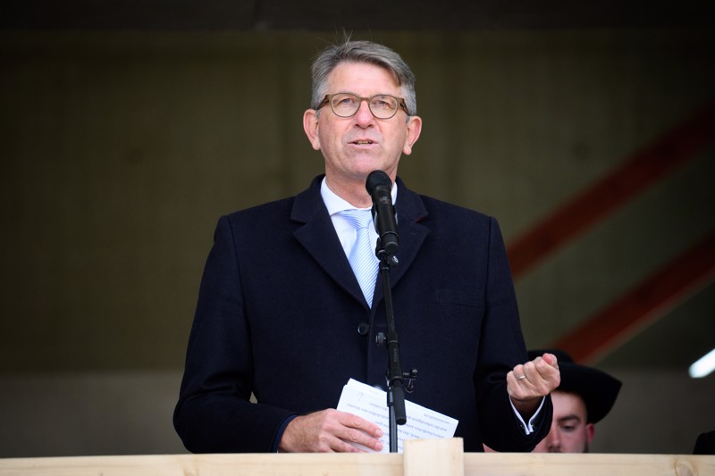 Der Kulturstaatsminister geriet wegen der Seite „The European“ unter Druck.