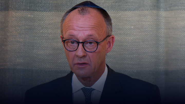 Im September kamen Merz bei einer Rede in der Münchner Synagoge Reichenbachstraße die Tränen