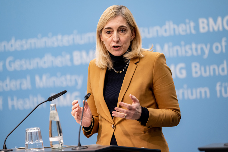 Nina Warken macht aus den minimalen Kostensteigerungen kein Geheimnis.
