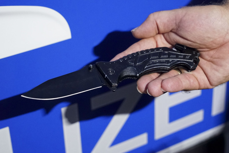 Am Hamburger Hauptbahnhof sichergestelltes Messer