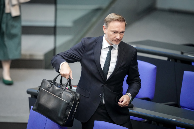 FDP-Finanzminister Christian Lindner wollte solide Finanzen in der Regierung erreichen – tatsächlich hat er die Schuldenbremse gebrochen.