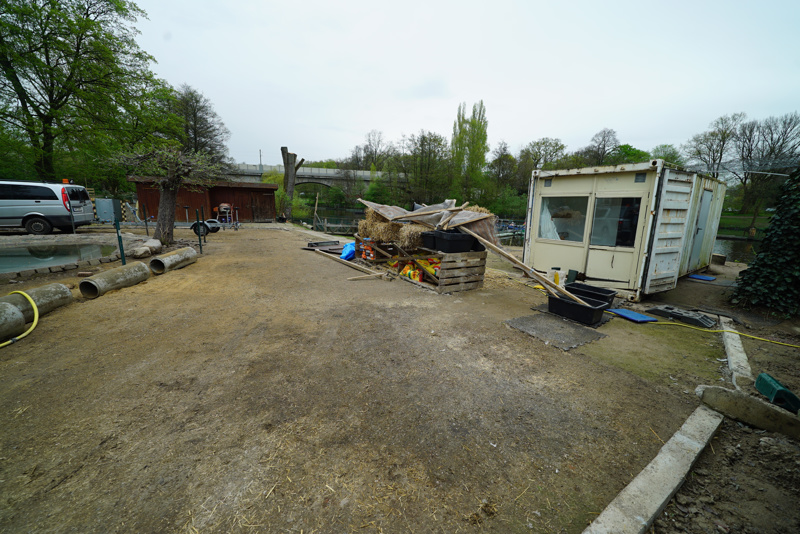 Trostlos: Die Baustelle des neuen Schwan-Quartiers macht eher den Eindruck eines Abstellplatzes.