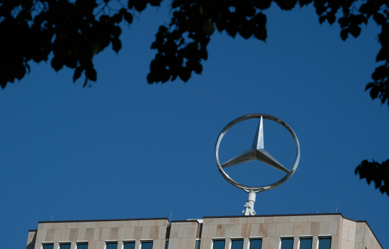 Wird ersatzlos abgebaut: Der Stern über der alten Firmenzentrale in Stuttgart
