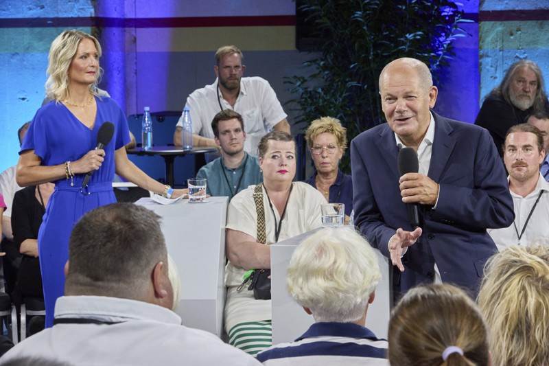 Das Kanzlergespräch mit Olaf Scholz fand in der „alten Werft“ in Bremen statt.