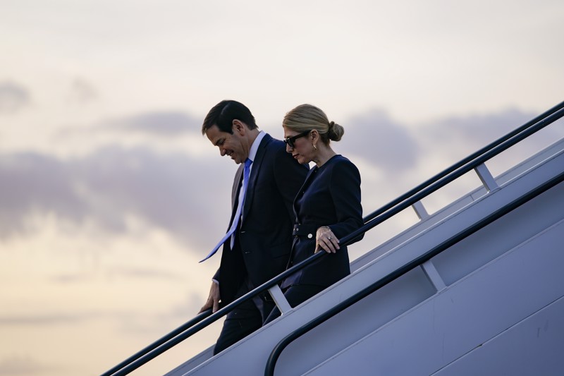 Marco Rubio mit Ehefrau Jeanette Dousdebes Rubio
