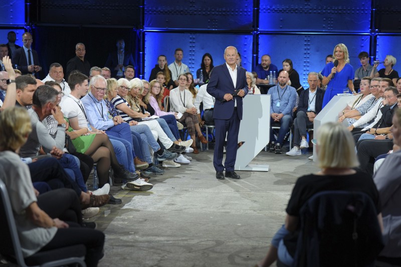 „Ich kann Leute, die sich für was Besseres halten, nicht ab“, sagte Scholz beim Bürgergespräch.