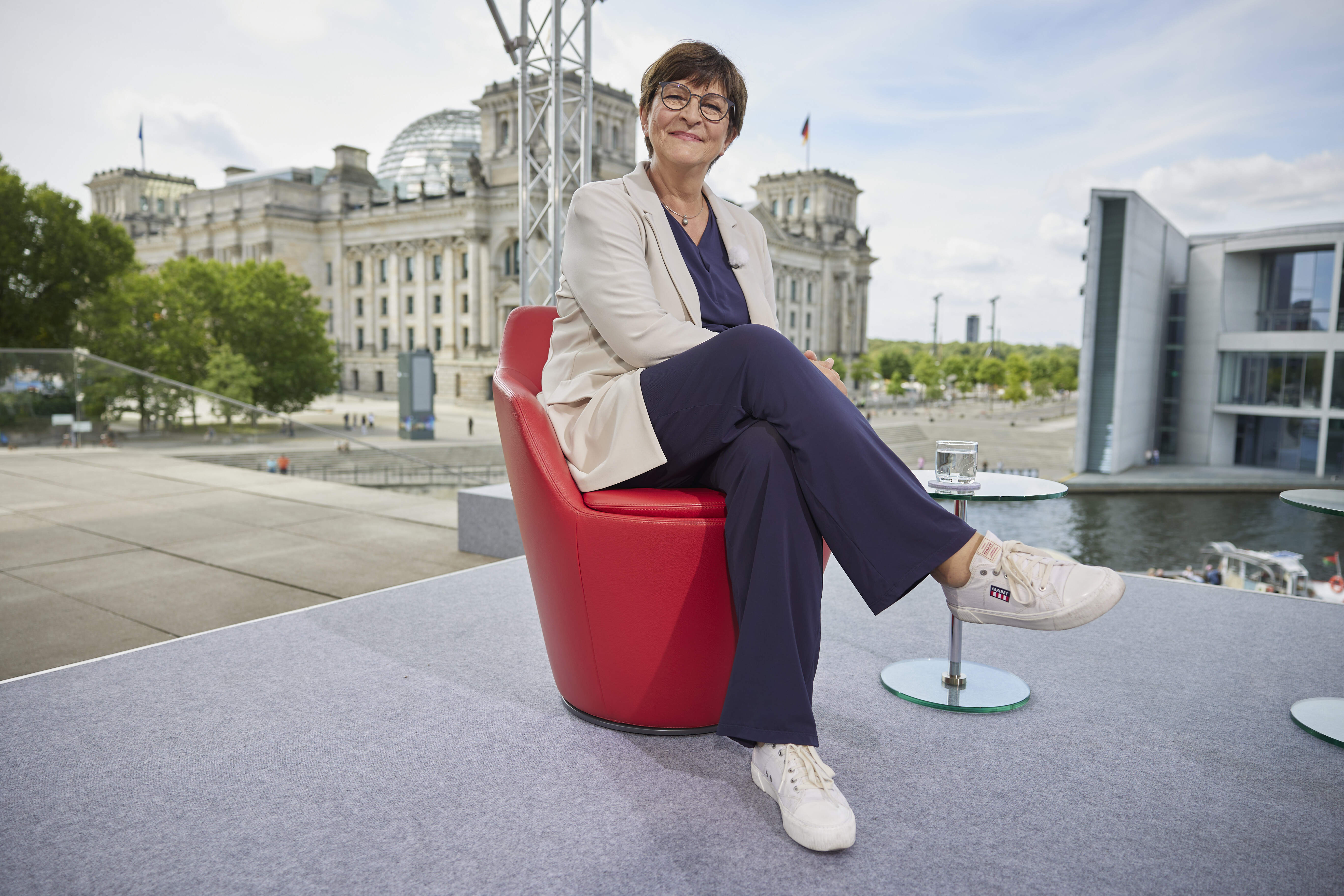 SPD-Chefin Saskia Esken möchte die Schuldenbremse auflösen.