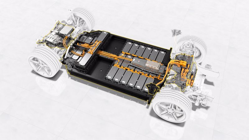 Die Hochvolt-Kabel ziehen sich oft von den Motoren an den Achsen über den gesamten Unterboden, wo meist E-Autos ihre Akkus verbaut haben. Diese Beispielgrafik zeigt den Unterbau eines Porsche Taycan.