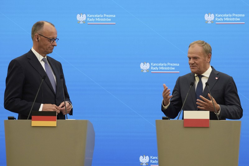Merz zum Antrittsbesuch beim polnischen Ministerpräsidenten Donald Tusk
