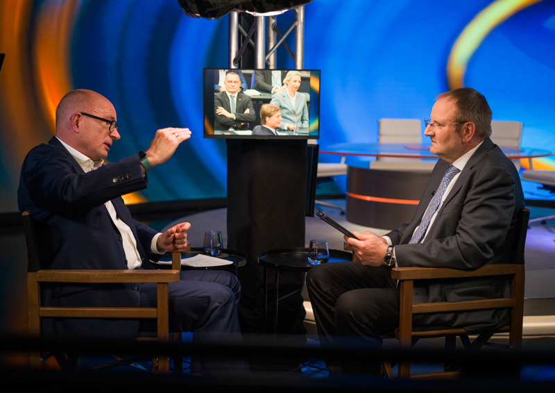Boehme-Neßler im Gespräch mit NIUS-Politikchef Ralf Schuler.