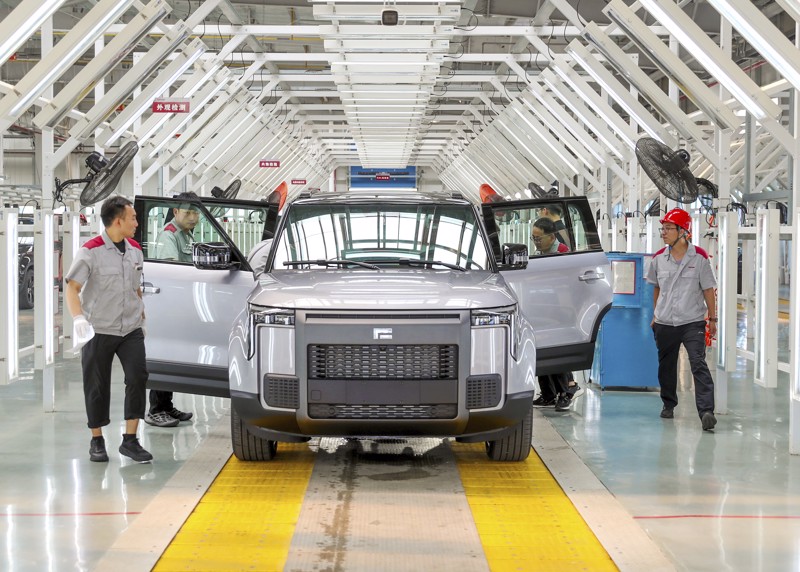 Der Hersteller „Beijing Automobile Works“ (BAW) produziert seine Fahrzeuge in der Provinz Shandong im Südosten des Landes.
