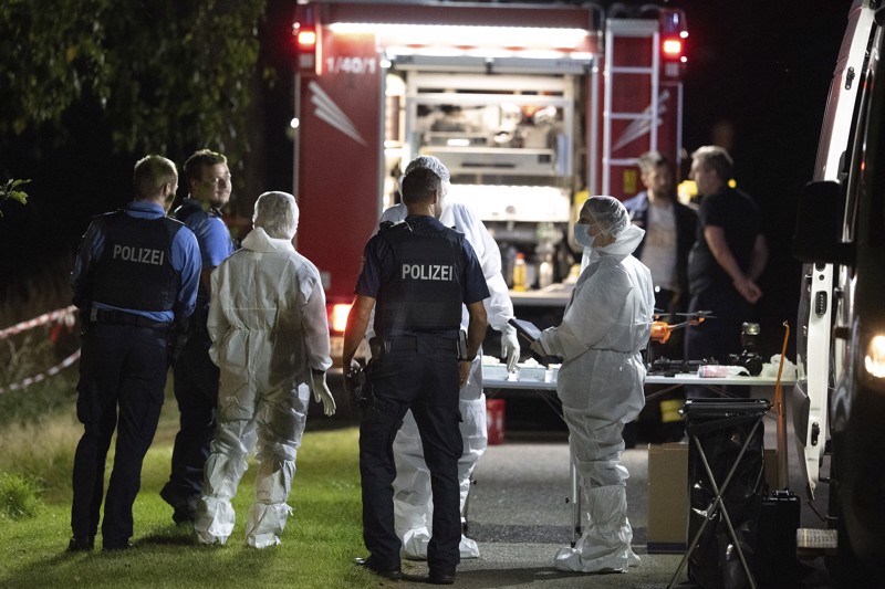 Weitere Erkenntnisse will die Polizei mit Blick auf die andauernde Spurensicherung voraussichtlich erst am Freitag teilen.