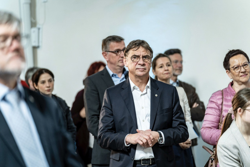 Pfarrer Volker Jung nimmt die geistliche Leitung der EKHN wahr. Er ist aktuell auch Vorsitzender der Vollkonferenz der Union Evangelischer Kirchen – einem Zusammenschluss von zwölf Landeskirchen.