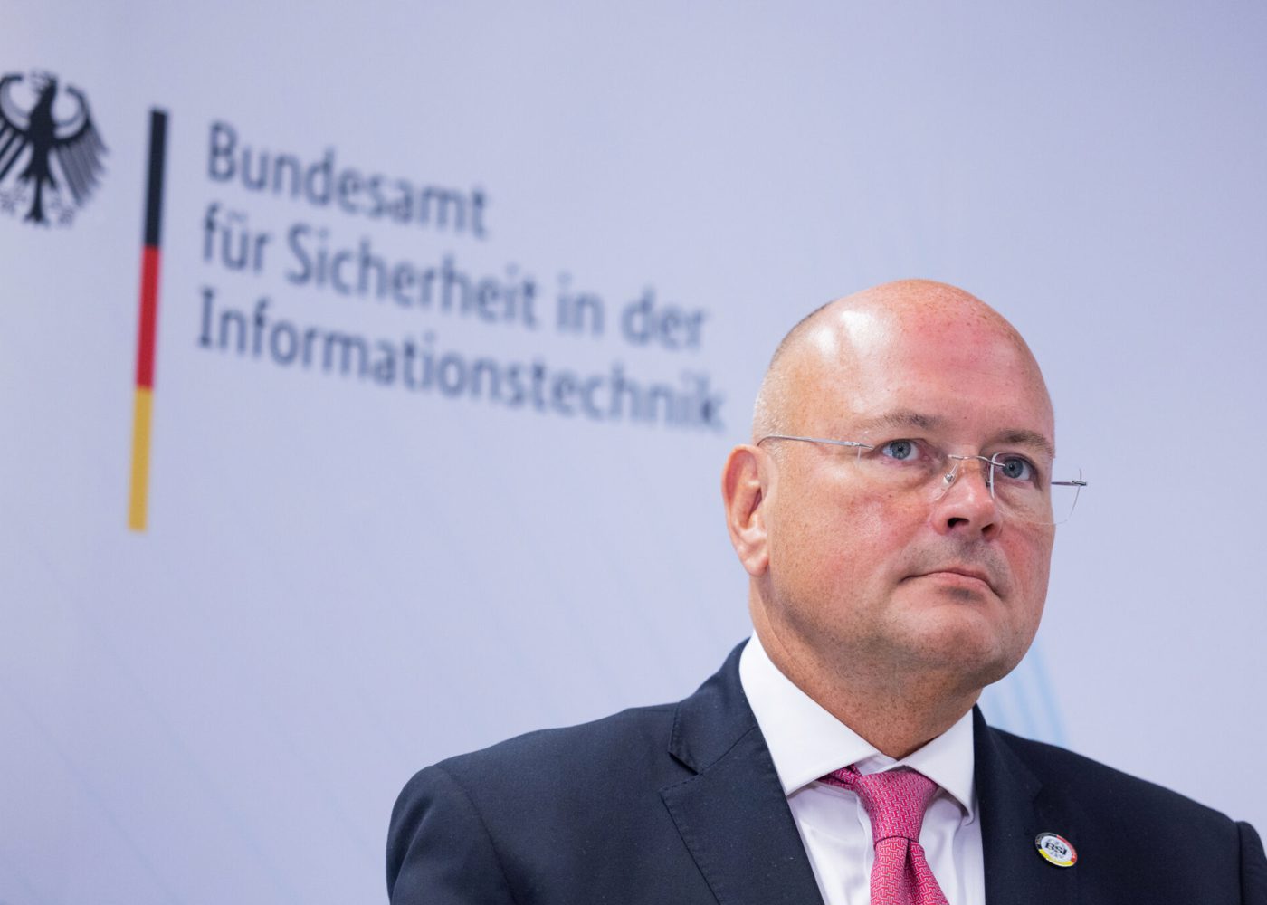 „Politische Motive“ für Entlassung Anwalt von ExBSIChef Arne