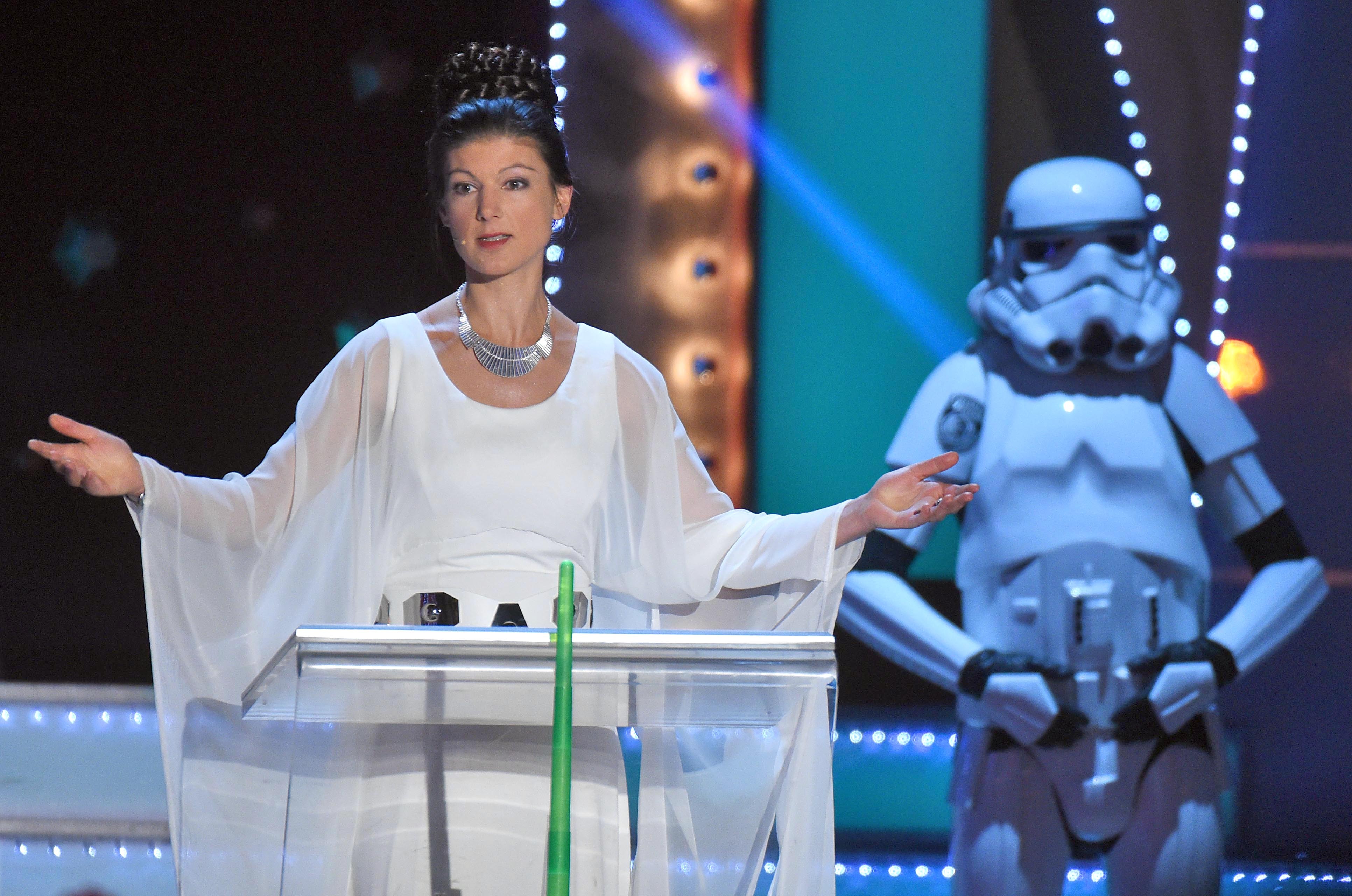 Sahra Wagenknecht inszeniert sich als Chefin aller ihrer Verbände