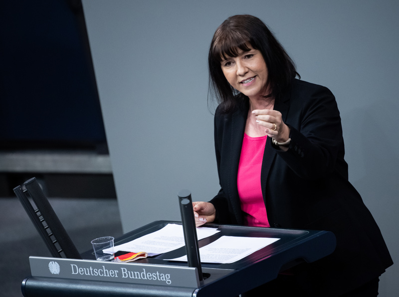 Die partei- und fraktionslose Bundestagsabgeordnerte Joana Cotar